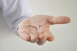 WKŁADKA DOMACICZNA (IUD, spirala): metoda antykoncepcji dla zapominalskich