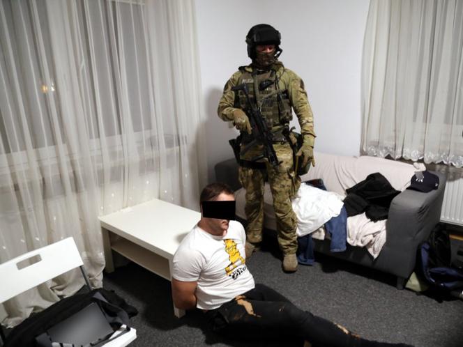Kolejna plantacja marihuany zlikwidowana przez policjantów
