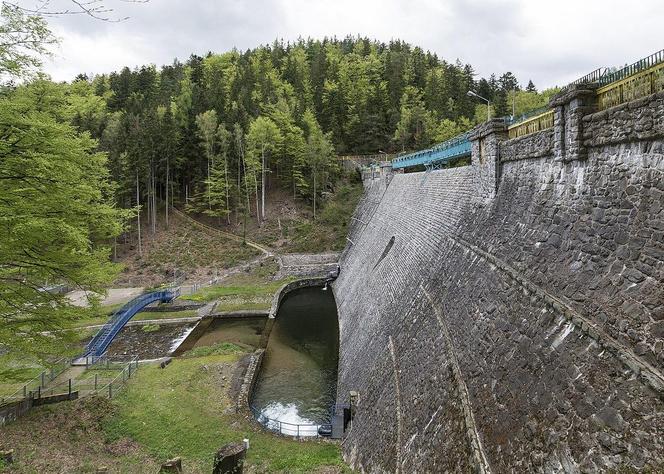 Wodospad Wilczki w Międzygórzu - co jeszcze tu zobaczyć? Trasa, mapa, atrakcje, zdjęcia, ciekawostki