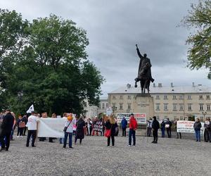 Protest przeciw CPK w Zamościu