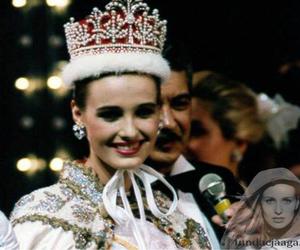 To już prawie 30 lat. Agnieszka Kotlarska zginęła na oczach dziecka. Tak po latach wygląda grób Miss Polski z Wrocławia [ZDJĘCIA]