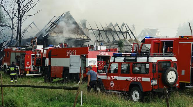 Wielki pożar na Podhalu. Od pioruna spłonął drewniany dom