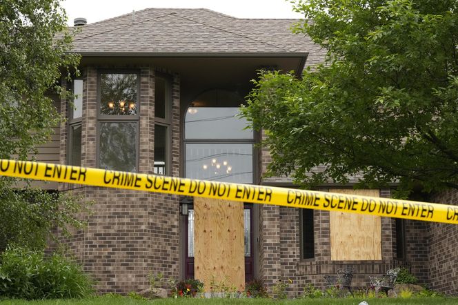 Zastrzelił demokratyczną polityk z Minnesoty i jej męża. Wpadł po obławie