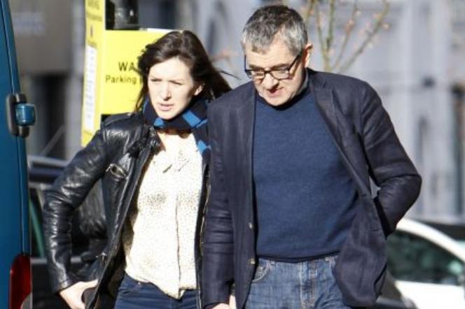 Rowan Atkinson czyli Jaś Fasola oraz jego dziewczyna Louise Ford