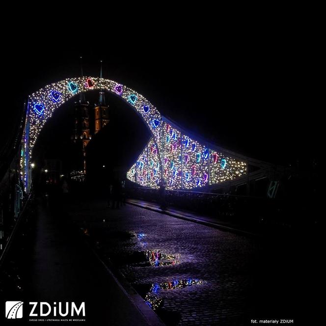 Świąteczne iluminacje na wrocławskich ulicach