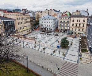 Znany plac w Bielsku-Białej się zazieleni