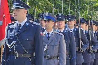 Nadanie sztandaru dla KPP w Świdwinie