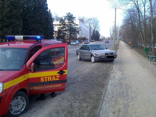 Człowiek guma, półnaga kobieta, wędkarz naturysta -czyli nietypowe interwencje Starży Miejskiej Starachowice