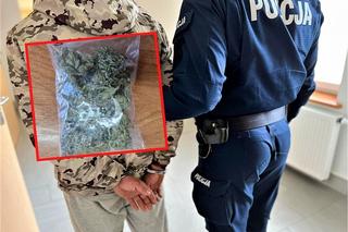Policja reaguje na hitowe zdjęcie narkotyków z Sejn: „Sprawdź, czy Twój MAJERAN zabarwi się w narkotesterze”