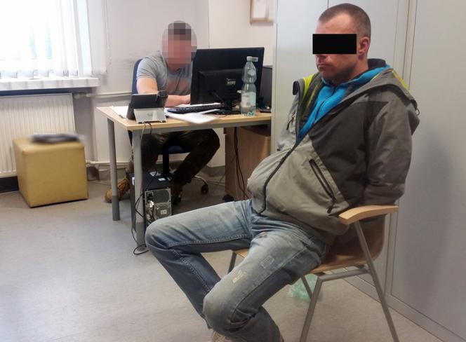 Policjanci i seniorka zastawili pułapkę na oszusta