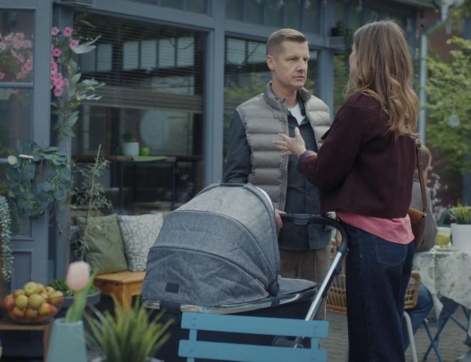 M jak miłość, odcinek 1885. Franka (Dominika Kachlik), Paweł (Rafał Mroczek)