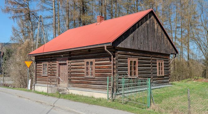 To unikatowa wieś na mapie Małopolski. Grasował w niej słynny zbójnik