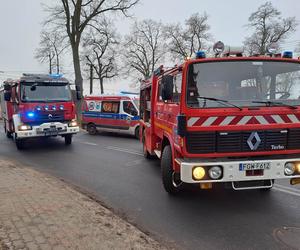 Wypadek w Starym Polichnie dwóch samochodów osobowych