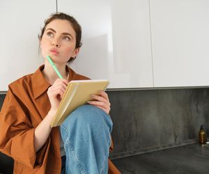 Quiz. Wiesz, czy te nazwy pisze się wielką, czy małą literą?