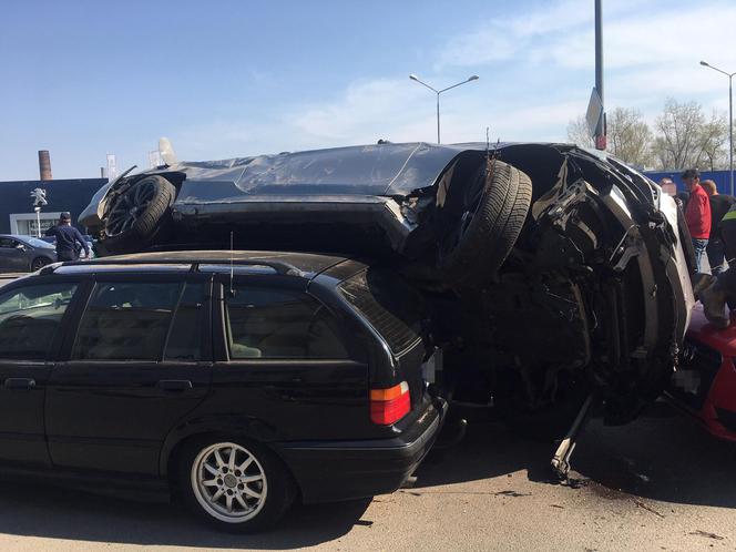 Groźny wypadek na Radzymińskiej !