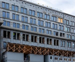 Gmach Banku Gospodarstwa Krajowego w Warszawie w trakcie remontu