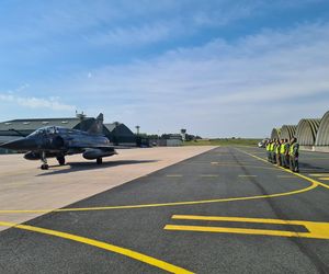 Samolot Mirage 2000