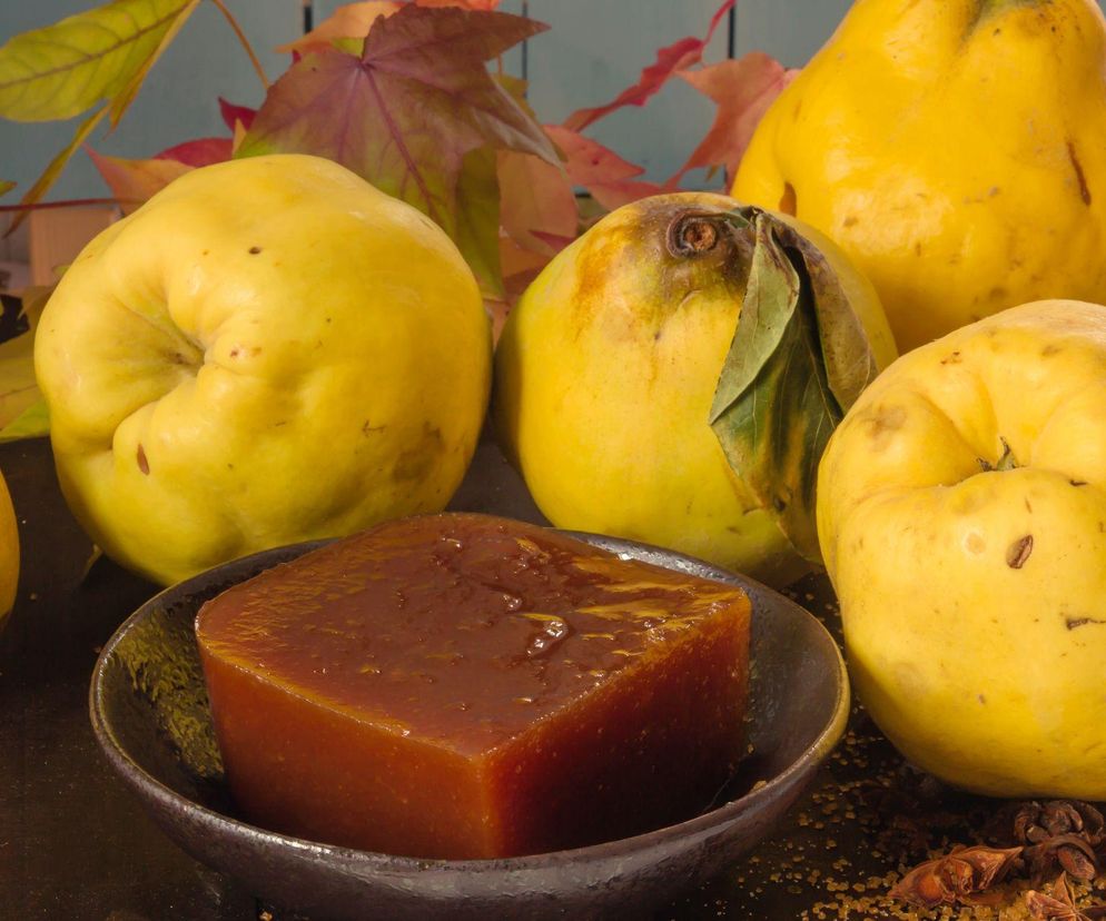 Jak zrobić marmoladę z pigwy? Marmolada pigwowa do deserów, serów i mięs