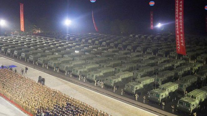 Korea Północna ma tajną bazę z rakietami balistycznymi