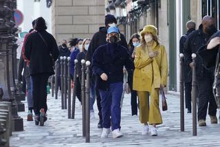 Justin Bieber i Hailey Bieber w Paryżu