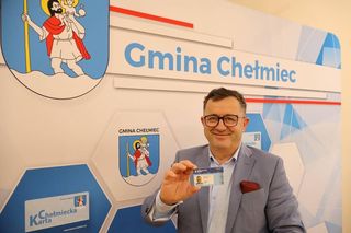 Karty mieszkańca coraz bardziej populane w gminie Chełmiec