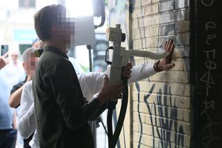 Wielka wojna z bazgrołami w Warszawie. Urzędnicy mają plan