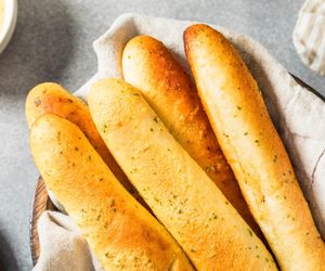 Paluchy chlebowe jak marzenie. Zrób je raz, a już nie przestaniesz