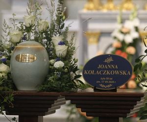 Pogrzeb Joanny Kołaczkowskiej. Tłumy żegnają wybitną artystkę kabaretową