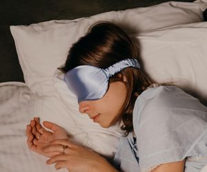 Psycholodzy są zgodni. Osoby które robią to przed spaniem łączy ta 1 cecha osobowości. Dzięki niej są szczęśliwsze