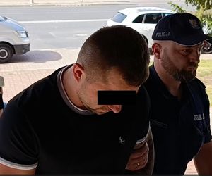 Były minister PiS Adam Niedzielski brutalnie zaatakowany. Sprawcy usłyszeli zarzuty i się tłumaczą