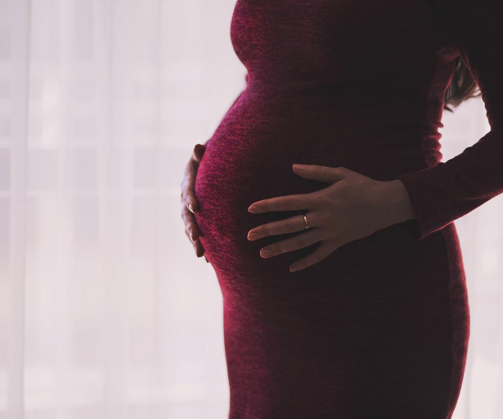 Covid 19 negatywnie wpływa na ciąże. Badania mówią jasno