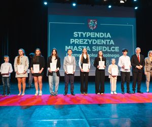 Blisko 700 najzdolniejszych siedleckich uczniów z nagrodami za dokonania w nauce!