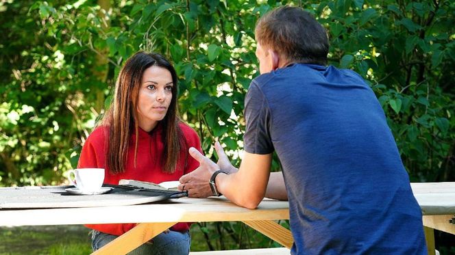 Barwy szczęścia, odcinek 3143: Kasia ledwo wróci do Brzezin, a już spadną na nią szokujące wieści! Wreszcie Łukasz jej to powie