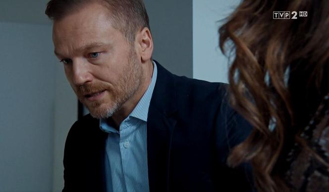 M jak miłość, odc. 1520: Andrzej Budzyński (Krystian Wieczorek), Anka (Weronika Rosati)