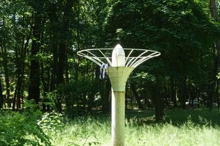 Mościce, Tarnów - rzeźba Marcina Zarzeki