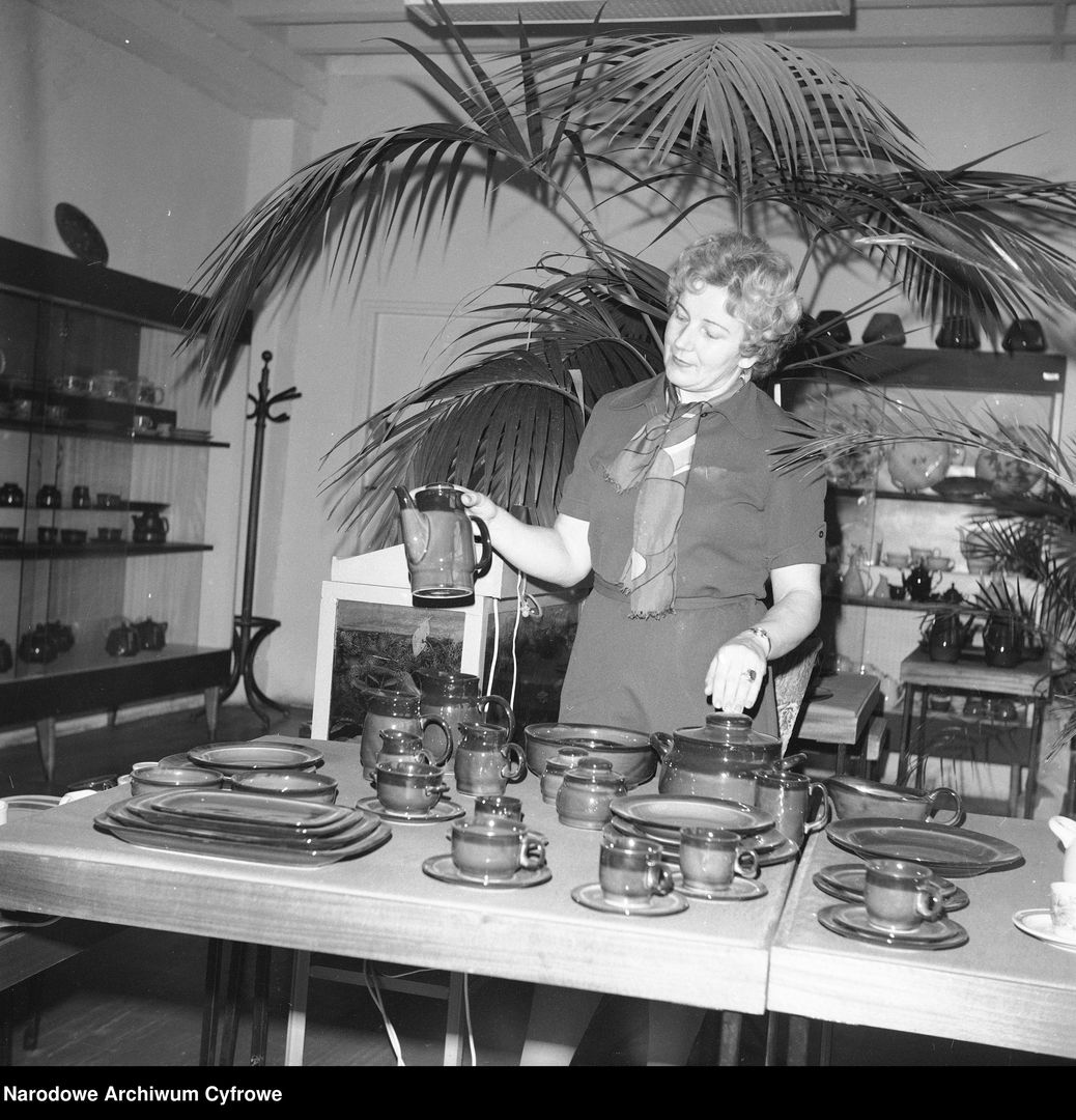 Archiwalne zdjęcia z zakładów porcelitu Pruszków, lata 1978 - 1979