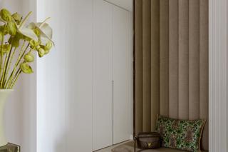 Wnętrze w stylu wielkomiejskiego modernizmu