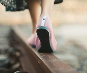 Buty damskie a osobowość: jak nasz wybór obuwia odnosi się do naszego życia?