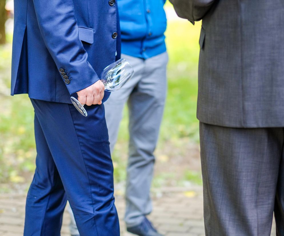 Dlaczego warto przestać pić alkohol przez co najmniej miesiąc? Lista korzyści jest długa