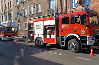 Groźny pożar mieszkania w Tarnowskich Górach. Jedna osoba poszkodowana