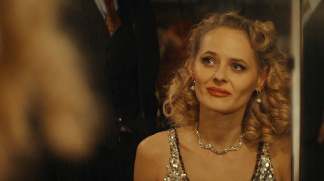 Zatoka szpiegów, odcinek 16. Franz (Bartosz Gelner), Greta (Karolina Kominek)