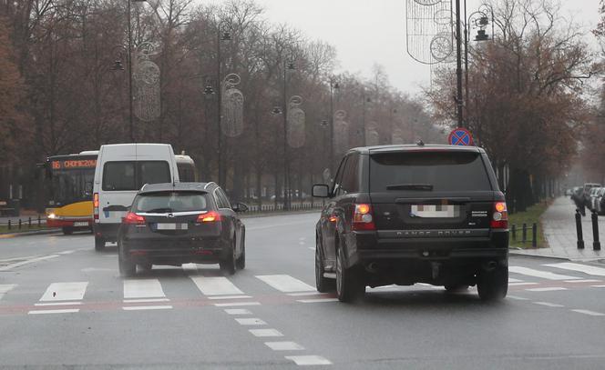 To rzecznik KNF pędził przez Warszawę