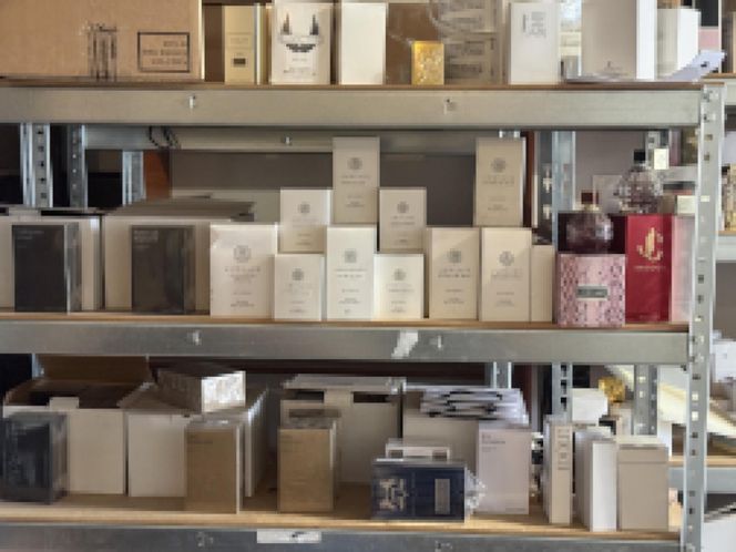 Turecki gang fałszerzy rozbity. 25 milionów złotych w podrobionych kosmetykach