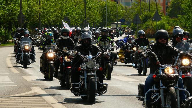 Motocykliści opanowali Bydgoszcz! Za nami oficjalne rozpoczęcie sezonu! [ZDJĘCIA]