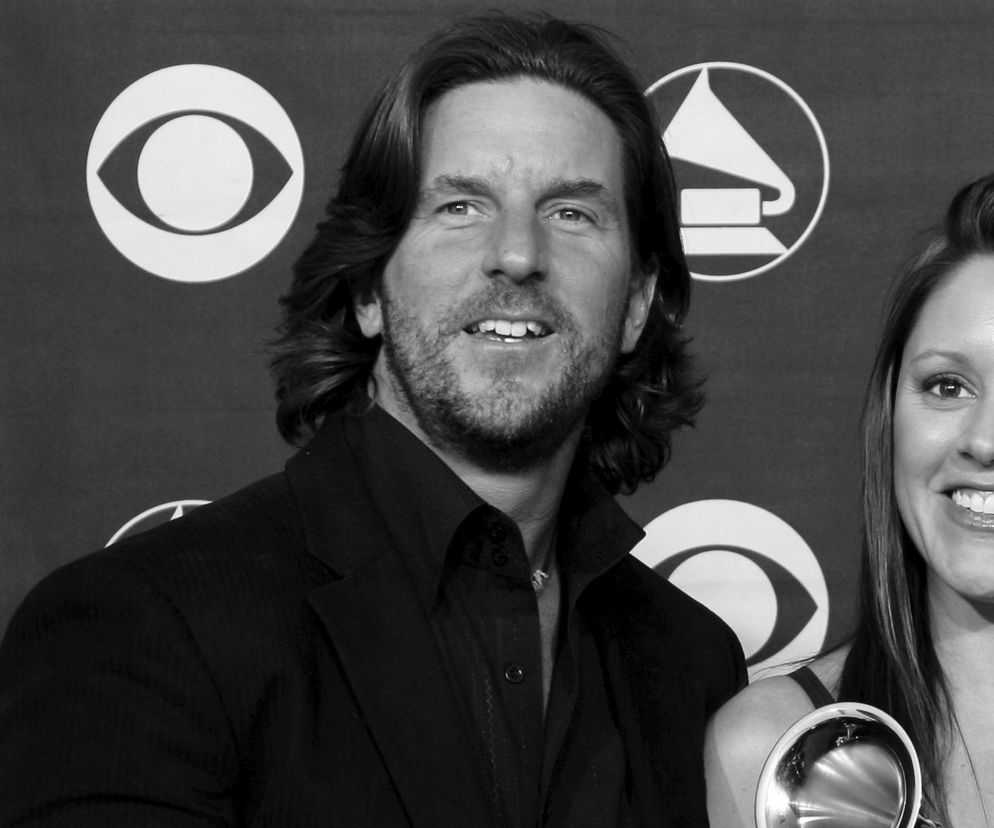 Brett James nie żyje. Muzyk zginął w katastrofie lotniczej.