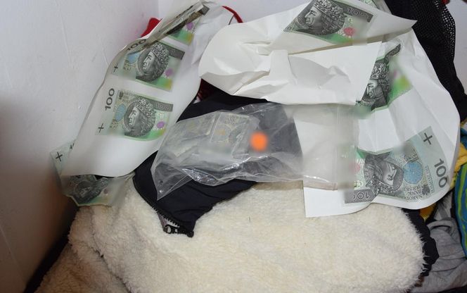 Nielegalna wytwórnia fałszywych banknotów na Bemowie