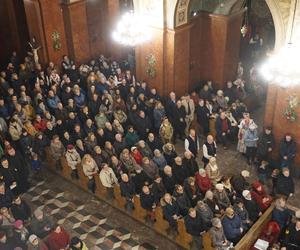 W piekarskiej bazylice odbył się wyjątkowy koncert kolędowo-noworoczny