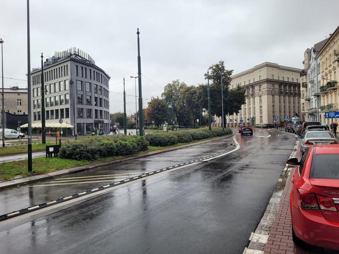 Niż genueński nad Polską. Kraków skąpany w deszczu