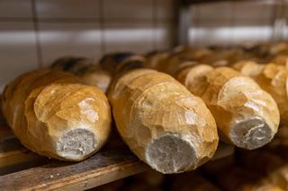 Chleb w Polsce drożeje najszybciej. Co powstrzyma wzrost cen?
