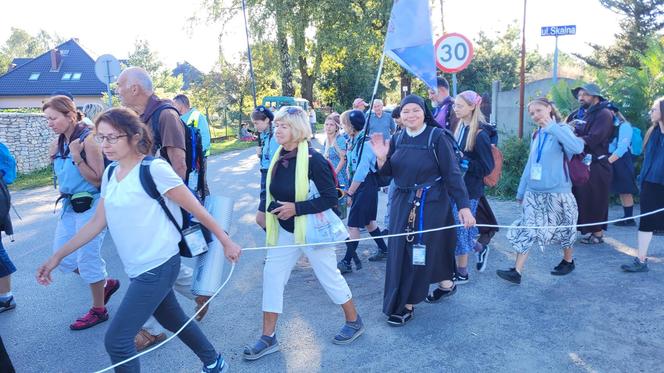 Wędrówka zakończona! Pierwsze grupy z woj. lubelskiego wchodzą już na Jasną Górę! 